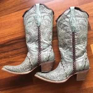 Corral cowboy boots